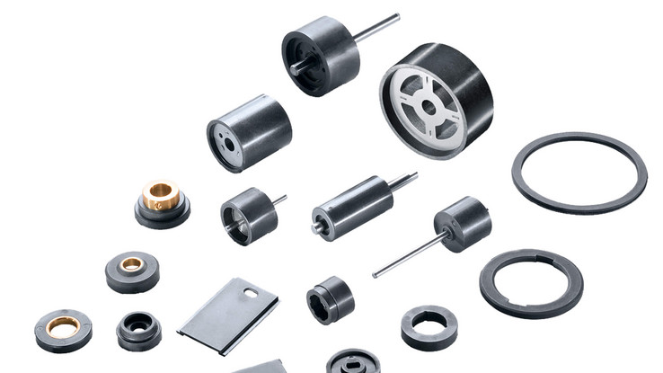 Overview of typical products from MS-Schramberg: plastic-bonded injection-moulded magnets. 